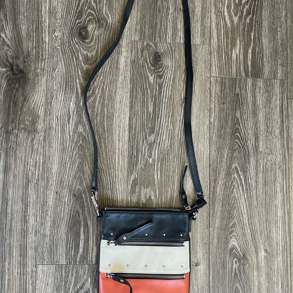 Harley-Davidson Black, Cream, and Red Crossbody Bag